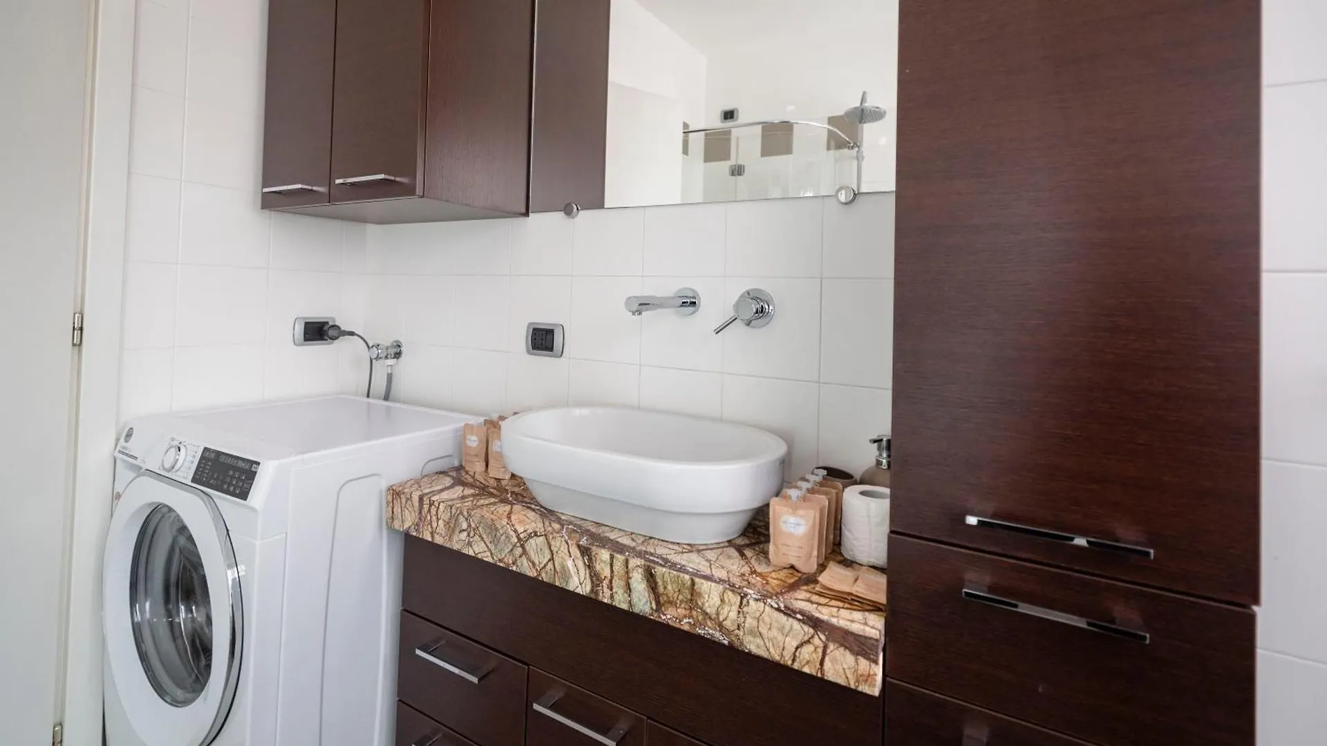 Splendido Bilocale A Due Passi Da Bicocca - M5 Apartment Milan 0*,